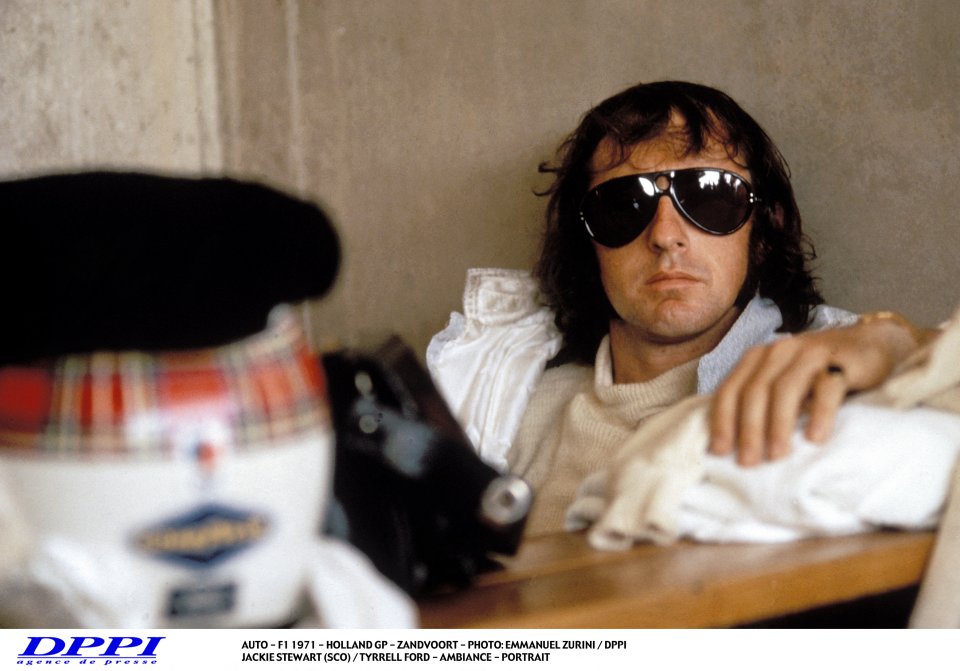 Jackie Stewart se odihnește după cursa de Formula 1 de la Zandvoort, anul 1971