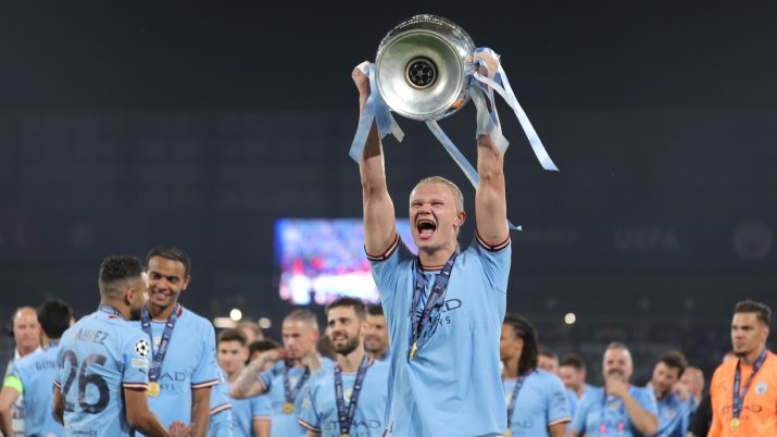 Haaland ridică trofeul Ligii Campionilor după finala cu Inter Milano