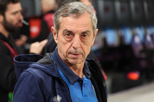 România, avertizată de selecționerul lui Kosovo: ”Nu mai există un Hagi sau un Dumitrescu!”
