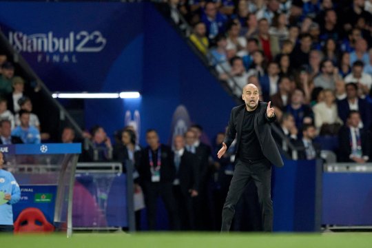 Pep Guardiola, pe punctul de a părăsi Manchester City pentru o carieră în fotbalul internațional