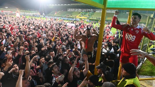 ”Câinii” sunt pregătiți de SuperLiga! Suporterii dinamoviști au cumpărat peste 1.000 de abonamente în doar câteva ore de la anunțarea lor