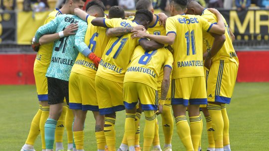 Petrolul continuă în forță campania de achiziții. Un fotbalist abia retrogradat din SuperLigă a semnat cu ”lupii galbeni”