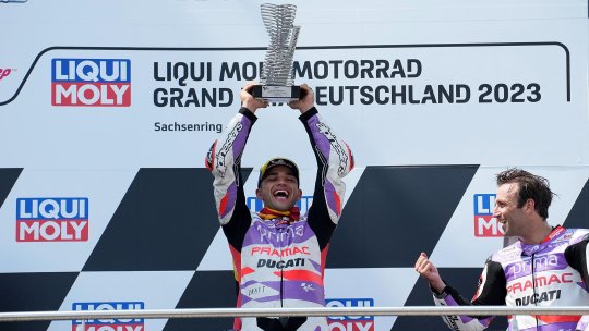 Martin l-a bătut pe Bagnaia la un clipit! Cursa de MotoGP al Germaniei a oferit unul dintre cele mai strânse finaluri din istorie. Distanța dintre Jorge Martin și Francesco Bagnaia a fost de doar 0.064 secunde.