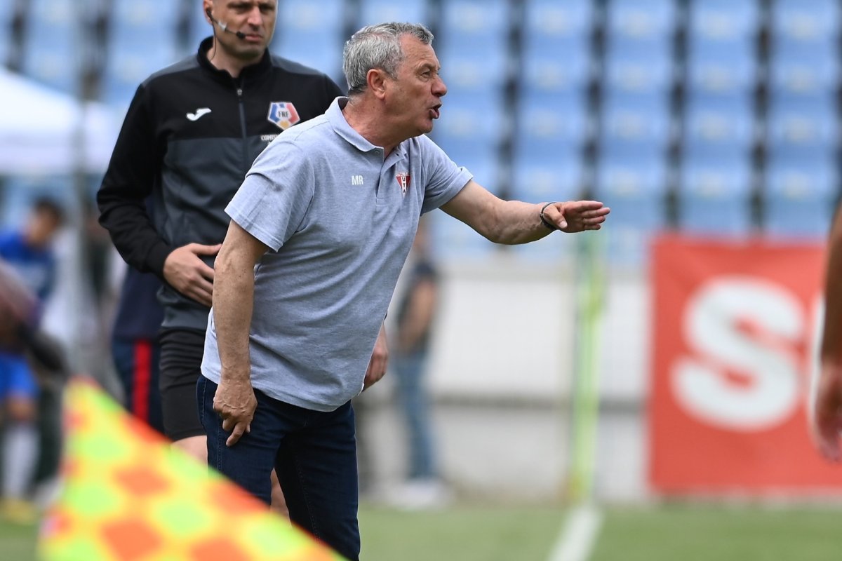 Mircea Rednic, un antrenor exigent și pe banca celor de la UTA Arad