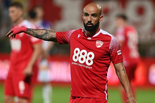 Dinamo a rămas fără sponsor oficial! Cu ce companii discută ”câinii” și ce soluții ar avea