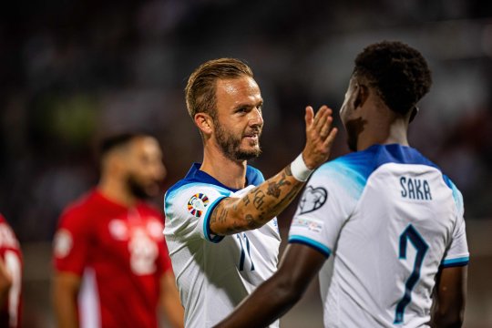 Anglia rămâne neînvinsă în grupa C după 7-0 cu Macedonia de Nord. Bukayo Saka, vedeta lui Arsenal, a reușit să marcheze primul hattrick al carierei