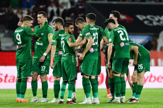 Adrian Mazliu poate ajunge în Serie A! Trei cluburi de top din Italia îl urmăresc pe jucătorul lui Hagi