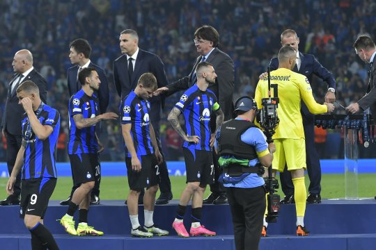 Liverpool, Manchester United și Newcastle, gata să ofere 80 de milioane de lire sterline pe un mijlocaș al lui Inter Milano