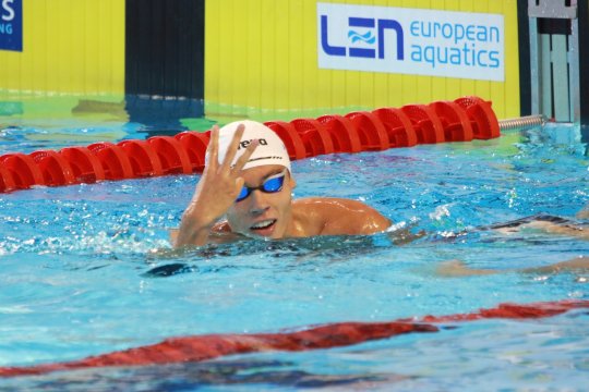 David Popovici, victorie senzațională înainte de Mondiale! L-a învins pe campionul olimpic și a bătut recordul de la  Sette Colli