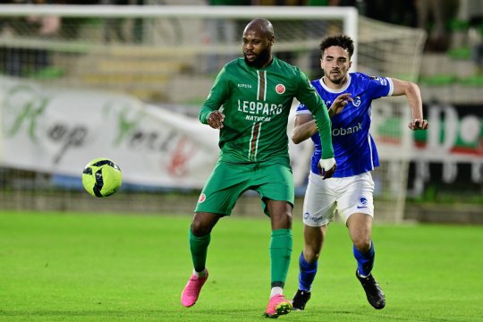 Dinamo a făcut primul transfer al verii! Trupa din Ștefan Cel Mare urmărește și un jucător trecut pe la Manchester United