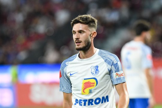 EXCLUSIV | Motivul plecării lui Carlo Casap de la Farul lui Hagi după 11 ani. Mijlocașul este dorit în Liga 1