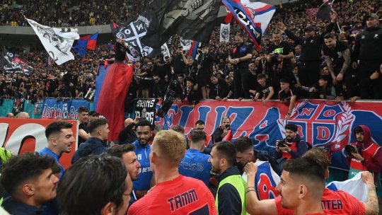 ”E incredibil câtă iubire există pentru FCSB, mă mir. Fanii merită titlul”. Ce șanse le dă Gardoș roș-albaștrilor să devină campioni: ”Chiar și cu Becali, pot” | EXCLUSIV
