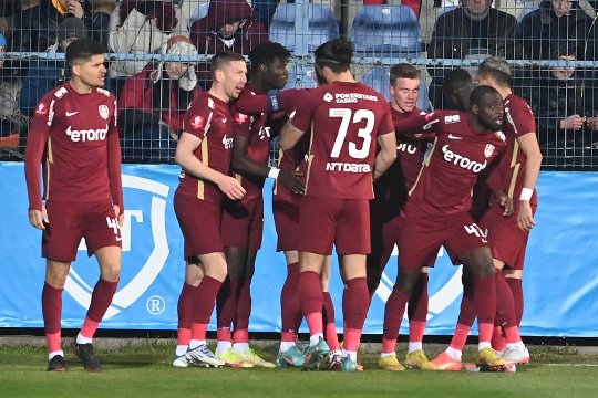 Rapid ar fi ajuns la un acord pentru transferul unui fotbalist de la CFR! Încă un jucător din Gruia ar fi dorit de giuleșteni