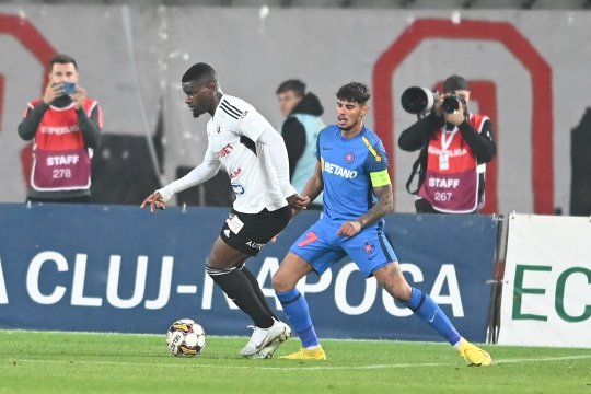 Mamadou Thiam, noua țintă a lui Gigi Becali după ce l-a ratat pe Garita. Cum l-a „descoperit” patronul FCSB pe atacantul lui U Cluj