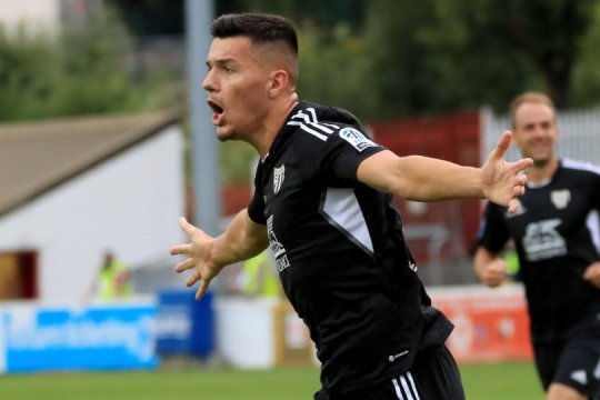 Aproape transferat la Rapid, un jucător important a primit ofertă de la Trabzonspor. Sunt șanse mici să mai vină în Giulești