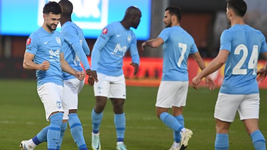 O formație din SuperLiga nu și-ar mai fi plătit jucătorii de luni de zile, dar continuă să facă transferuri! Ce restanțe ar exista la club