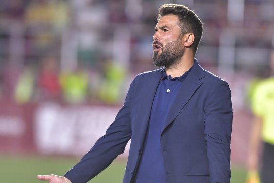 Eșec pentru Adrian Mutu la primul meci pe banca celor de la Neftchi Baku
