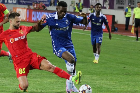 Gigi Becali, dat pe spate de un nou-venit în victoria cu U Craiova 1948: ”Este de nota 10, exact ce avea nevoie FCSB. Pe el și Florinel nu ai cum să îi scoți”
