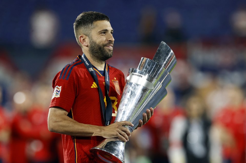 Jordi Alba, după câștigarea trofeului UEFA Nations League, cu Spania