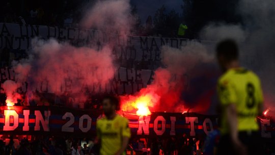 Gigi Becali, „învins” de Peluza Sud. „În tinerețe mergeam direct între ei. Acum nu îi mai provoc”