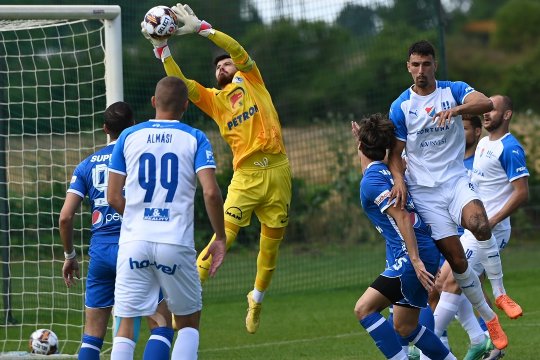 Farul Constanța, umilită într-un meci amical de o echipă de mijlocul clasamentului din Cehia! Puștii lui Gică Hagi au pierdut cu 5-0