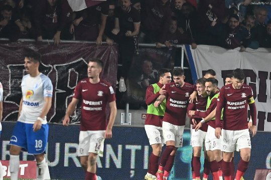Posibilă plecare surprinzătoare de la Rapid! Cine este jucătorul care are șanse să plece din Giulești, deși de abia a fost transferat