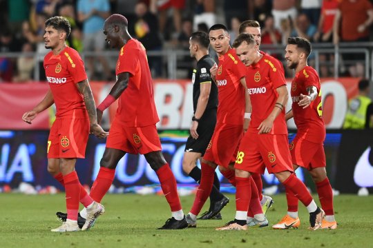 Marius Șumudică, entuziasmat de cum a arătat FCSB-ul. „Era ca Barcelona, de mult nu am văzut așa ceva în România”. Ce crede de Dinamo și Burcă