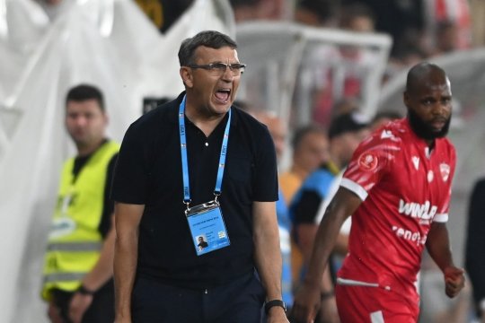 OFICIAL | Eugen Neagoe, OUT de la Universtitatea Craiova. Oltenii au de ales între Marius Șumudică și Laurențiu Reghecampf
