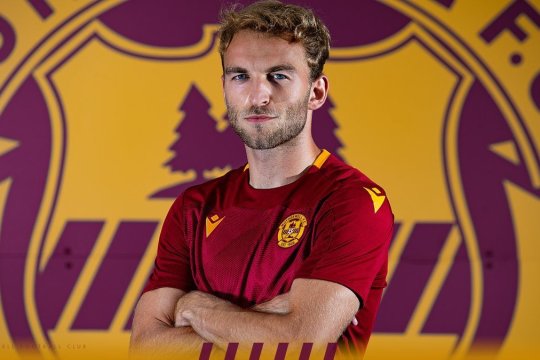 Dinamo, negocieri avansate pentru un nou transfer. Fotbalistul a mai fost aproape de a veni în Liga 1