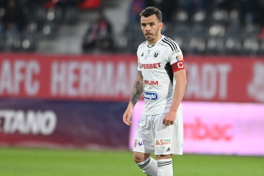 Dan Nistor a făcut spectacol și la interviuri, după dubla din teren: ”Sunt băiat de la țară!” Ce spune despre victoria lui U Cluj cu Craiova