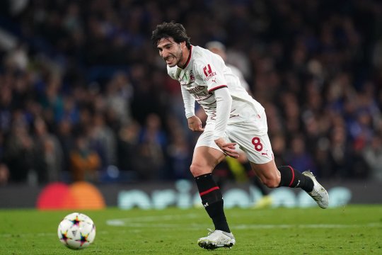 Sandro Tonali, cel mai scump transfer din istoria clubului Newcastle! Cât a costat italianul