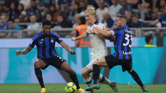 Duelul atacanților nordici din Premier League. Manchester United plătește 70 de milioane de euro pentru un danez din Serie A