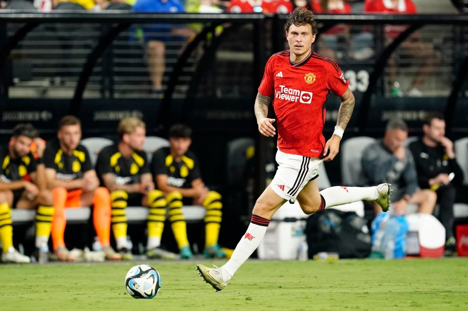 Victor Lindelof, fundașul suedez al celor de la Manchester United