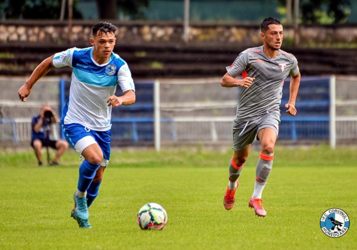 Corvinul Hunedoara - UTA Arad 1-2, la meciul de retragere al lui Curtean