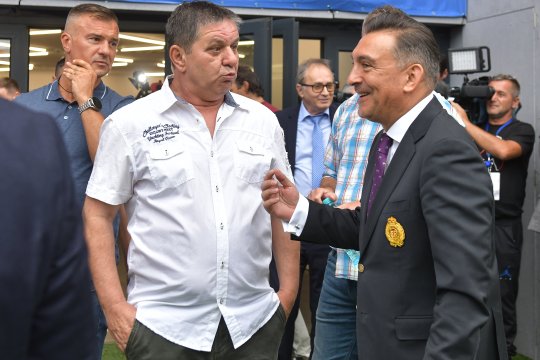 Confruntare aprinsă în Ghencea: Marius Lăcătuş contra lui Gigi Becali