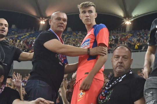 Liderul suporterilor FCSB, poziție fermă în ”războiul” cu fanii CSA Steaua: ”Nu intimidează pe nimeni!”