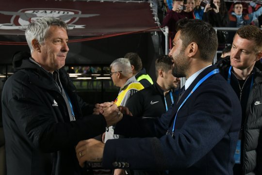 EXCLUSIV | Preferatul suporterilor, șanse mici să vină la Rapid! Mutu, ca și plecat. Bergodi, varianta agreată de șefii din Giulești