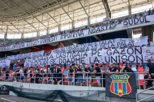 Ultrașii CSA cer demisia lui Ștefan Bichir după ce FCSB a primit ”verde” spre Ghencea: ”Ai făcut Steaua de rușine”