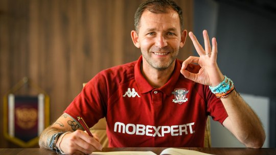 Bogdan Lobonț, prezentat oficial la Rapid! ”Pisica este noul antrenor de portari”
