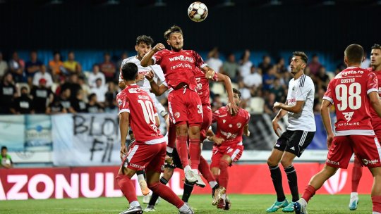 Dinamo – FC Botoșani 0-0, LIVE TEXT pe iAM SPORT. ”Câinii roșii” încep meciul cu doi fundași centrali aflați la debutul în noul sezon