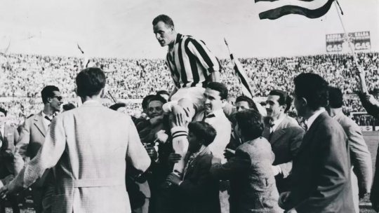 Uriașul de care nu ai auzit ajuns la un pas de Balonul de Aur. Povestea incredibilă a fotbalistului cumpărat de Juventus cu doar 65 mii de lire sterline