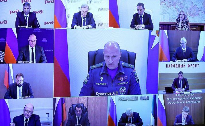 Imagine surprinsă la ultima ședintă în care Vladimir Putin și-a expus planul