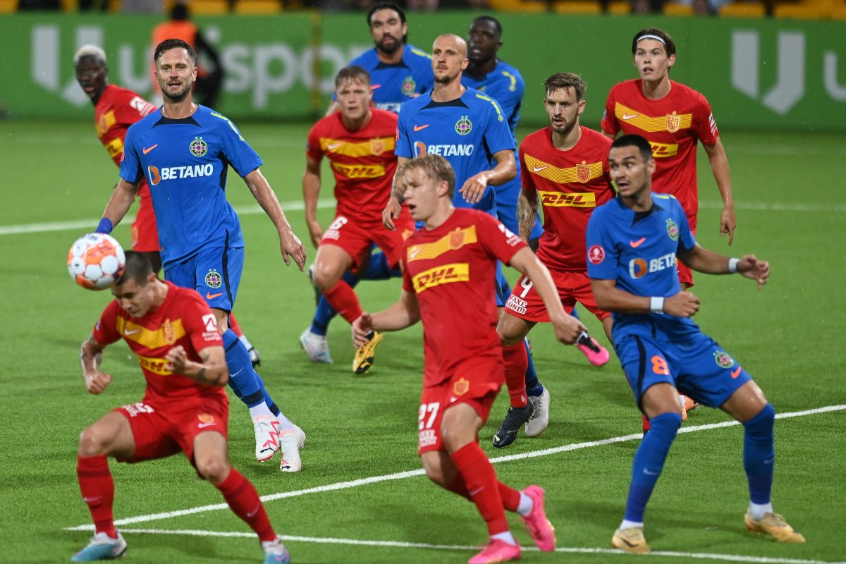 Jucătorii FCSB-ului la partida cu Nordsjaelland