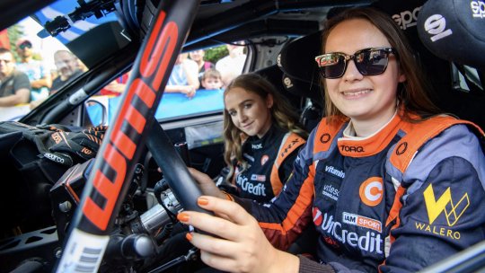 EXCLUSIV | “În motorsport nimic nu se întâmplă peste noapte”. Cristiana Oprea, cu sprijinul iAM Sport, este prezentă la penultima etapă din calendarul Campionatului European de raliuri