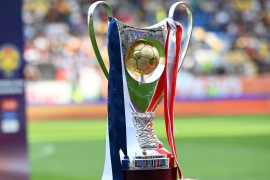 Probleme înainte de debutul lui Dinamo în Cupa României. Meciul cu Metaloglobus ar putea fi decis la "masa verde"