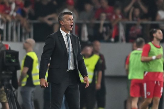 Supărarea lui Ovidiu Burcă înainte de meciul dintre Dinamo și Petrolul: "N-ar fi trebuit să afle!"