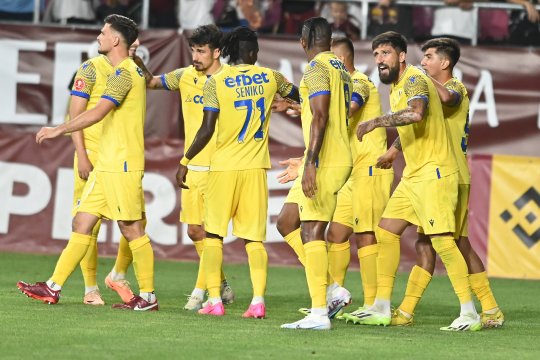 Transfer imediat după Dinamo - Petrolul. Jucătorul lăsat în afara lotului e gata să semneze pe un salariu triplu