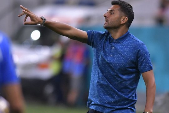 Nicolae Dică, extrem de deranjat după aventura de la FCU Craiova: "Când câştigam eu meciuri, Șumudică negocia"
