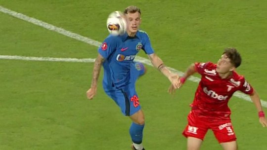 Repriză dezastruoasă pentru Alexandru Pantea în UTA - FCSB, eliminat în finalul primei părți. Cele două greșeli uriașe făcute