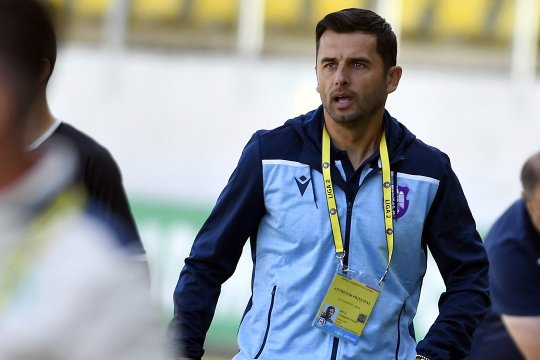 EXCLUSIV | FC Argeș i-a propus lui Dică să devină noul antrenor al echipei! Ce răspuns a dat acesta, cine va pregăti formația la următoarele meciuri și ce se întâmplă cu Pelici: ”Așa am convenit”